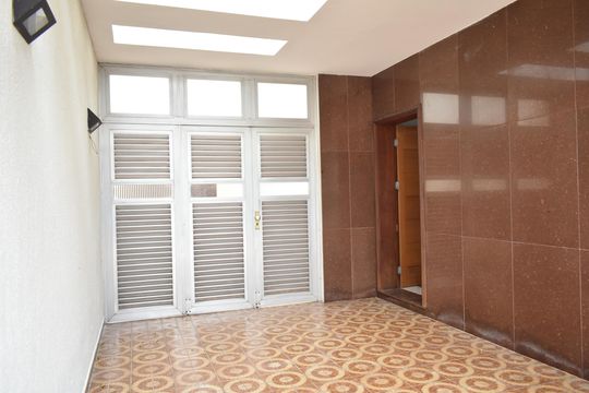 Garagem de casa para alugar com 3 quartos, 240m² em Planalto Paulista, São Paulo