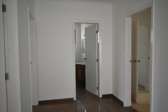 hall de casa para alugar com 3 quartos, 240m² em Planalto Paulista, São Paulo