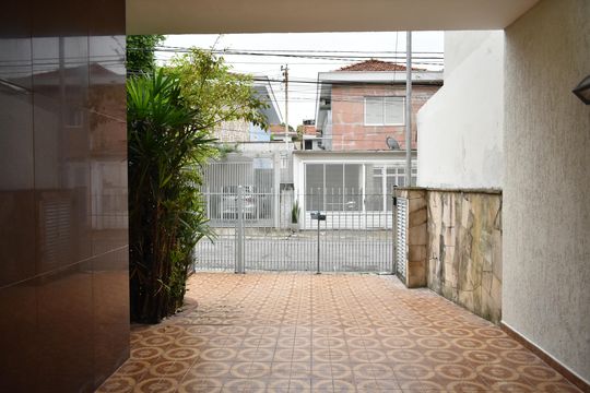 Garagem de casa para alugar com 3 quartos, 240m² em Planalto Paulista, São Paulo