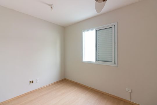 Quarto 2 de casa para alugar com 2 quartos, 75m² em I.a.p.i., Osasco