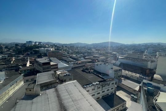 Vista  da sala de apartamento para alugar com 2 quartos, 90m² em Centro, Duque de Caxias