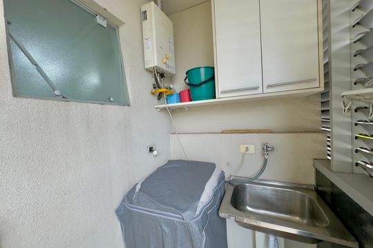 Área de Serviço de kitnet/studio para alugar com 1 quarto, 40m² em Vila Augusta, Guarulhos