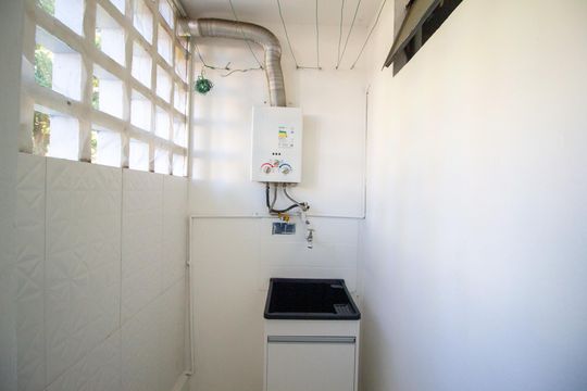 Área de Serviço de apartamento para alugar com 2 quartos, 52m² em Vila Esperanca, Sorocaba