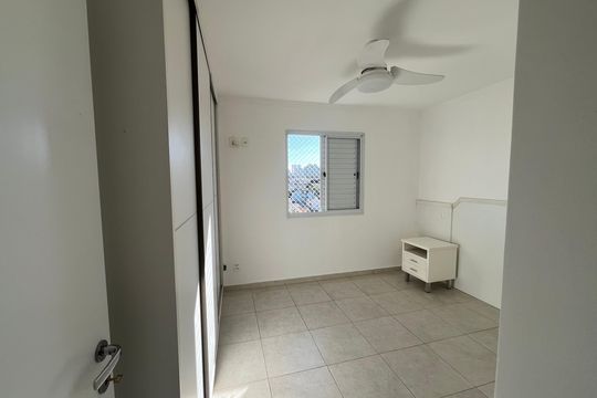 Suíte de apartamento para alugar com 3 quartos, 110m² em Carandiru, São Paulo
