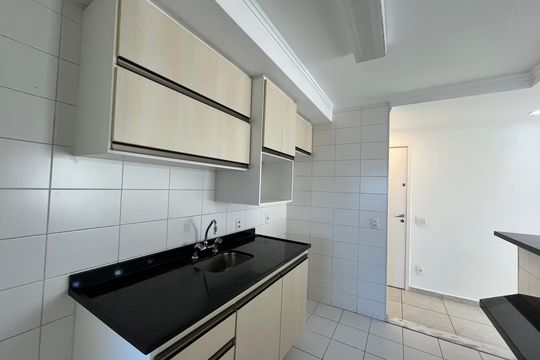 Cozinha de apartamento para alugar com 3 quartos, 110m² em Carandiru, São Paulo