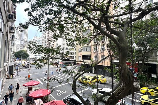 Vista da Sala de apartamento para alugar com 1 quarto, 36m² em Copacabana, Rio de Janeiro
