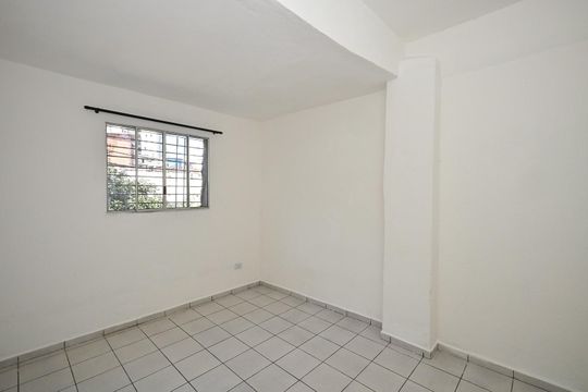Quarto de casa para alugar com 1 quarto, 36m² em Jardim Taboao, São Paulo