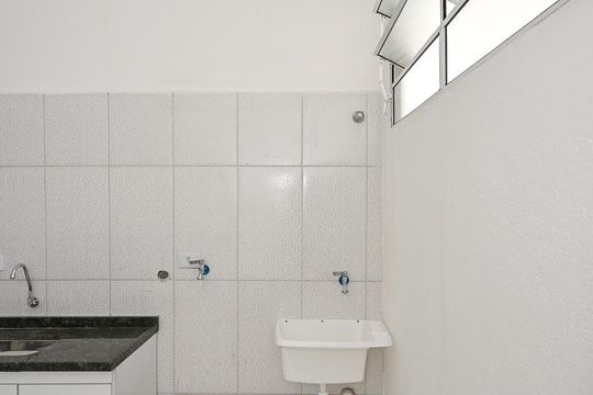 Área de Serviço de casa para alugar com 1 quarto, 36m² em Jardim Taboao, São Paulo