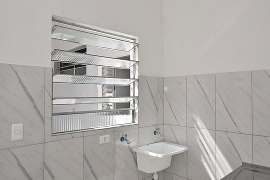 Área de Serviço de casa para alugar com 2 quartos, 53m² em Jardim Taboao, São Paulo