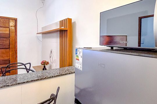 Cozinha de apartamento para alugar com 1 quarto, 30m² em Jardim Helena, São Paulo