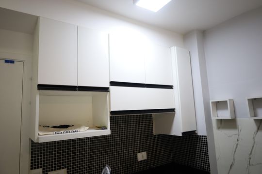 Cozinha de apartamento à venda com 1 quarto, 39m² em Vila Castelo, São Paulo