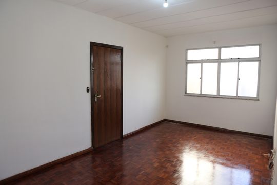 Apartamento para alugar com 3 quartos, 65m² em Glória, Contagem