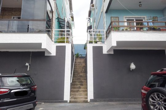 Acesso à vila de casa à venda com 3 quartos, 110m² em Curicica, Rio de Janeiro