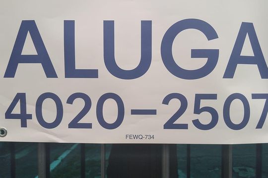 Placa de casa para alugar com 3 quartos, 130m² em Vila Siqueira (zona Norte), São Paulo