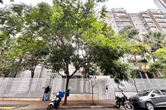 Fachada de apartamento para alugar com 2 quartos, 101m² em Vila Santa Catarina, São Paulo