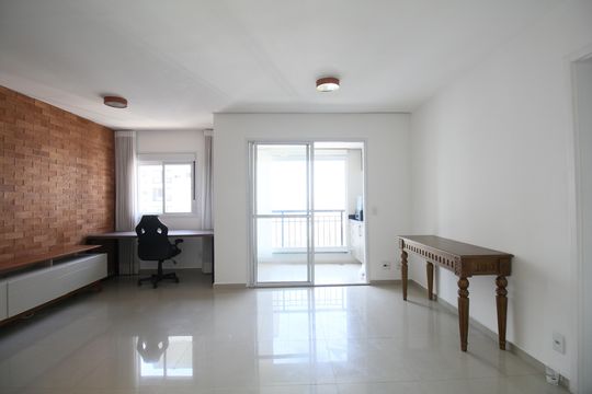 Apartamento para alugar com 2 quartos, 68m² em Vila Suzana, São Paulo