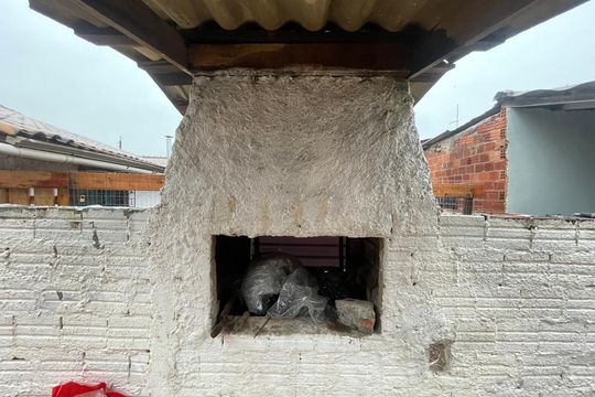 Área externa de casa para alugar com 2 quartos, 50m² em Vicentina, São Leopoldo