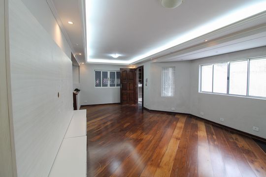 Casa à venda com 3 quartos, 420m² em Adalgisa, São Paulo