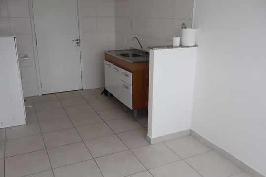 Sala de apartamento para alugar com 1 quarto, 28m² em Vila Ema, São Paulo