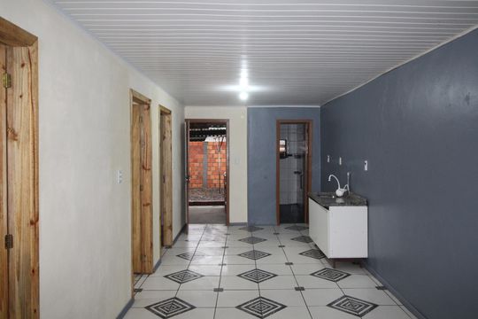 Sala de casa para alugar com 3 quartos, 220m² em Rubem Berta, Porto Alegre