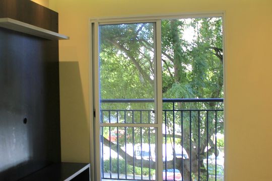 Sala  de apartamento à venda com 3 quartos, 56m² em Cocaia, Guarulhos