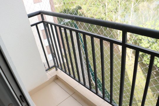 Varanda Sala de apartamento para alugar com 2 quartos, 47m² em Vila Monte Serrat, Cotia