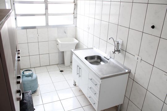 Cozinha de apartamento para alugar com 1 quarto, 35m² em Brás, São Paulo