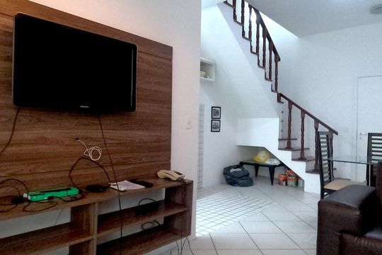 Apartamento para alugar com 2 quartos, 70m² em Gonzaga, Santos