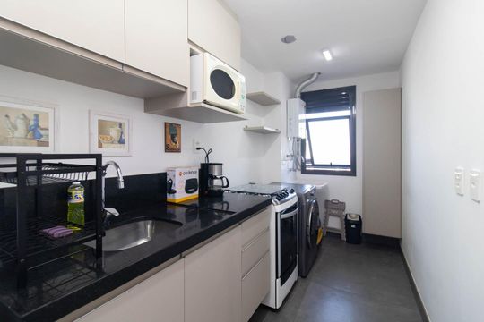 Cozinha de apartamento para alugar com 2 quartos, 57m² em Santana, Porto Alegre