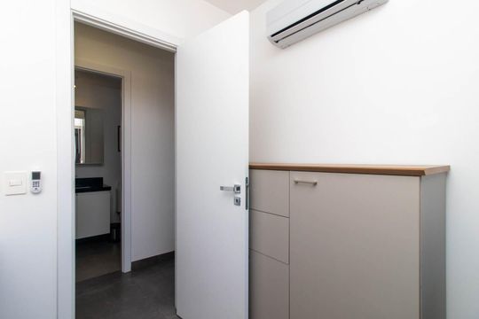 Quarto 1 de apartamento para alugar com 2 quartos, 57m² em Santana, Porto Alegre
