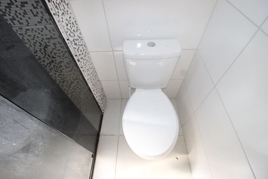 Banheiro de apartamento para alugar com 1 quarto, 28m² em Vila Princesa Isabel, São Paulo
