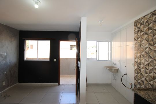 Sala/Cozinha de apartamento para alugar com 1 quarto, 28m² em Vila Princesa Isabel, São Paulo