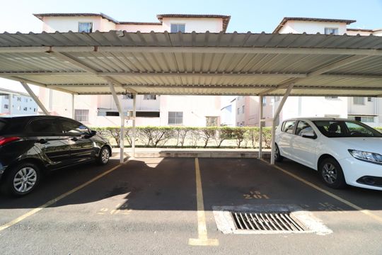Garagem de apartamento para alugar com 3 quartos, 73m² em Jardim Europa, Uberlândia