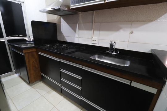 Cozinha de apartamento para alugar com 3 quartos, 73m² em Jardim Europa, Uberlândia