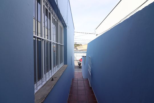 Corredor de casa para alugar com 2 quartos, 100m² em Baeta Neves, São Bernardo do Campo
