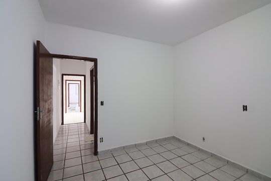 Quarto 2 de casa para alugar com 2 quartos, 100m² em Baeta Neves, São Bernardo do Campo