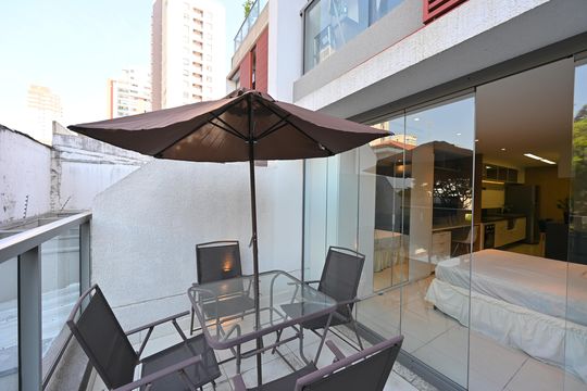 Varanda do Studio de apartamento para alugar com 1 quarto, 38m² em Mirandópolis, São Paulo
