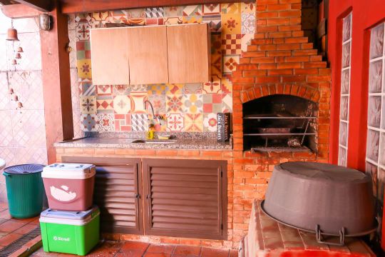 Churrasqueira de casa para alugar com 6 quartos, 260m² em Méier, Rio de Janeiro