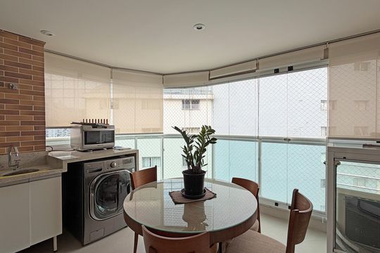 Varanda  de apartamento para alugar com 1 quarto, 45m² em Pompéia, Santos