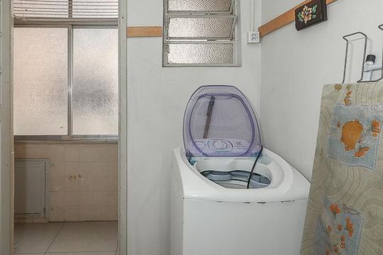 Quarto de Serviço de apartamento para alugar com 3 quartos, 110m² em Rio Branco, Porto Alegre