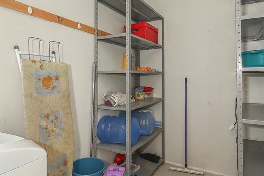 Quarto de Serviço de apartamento para alugar com 3 quartos, 110m² em Rio Branco, Porto Alegre