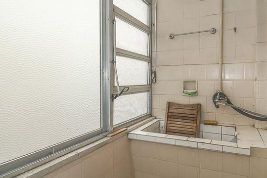 Área de Serviço de apartamento para alugar com 3 quartos, 110m² em Rio Branco, Porto Alegre