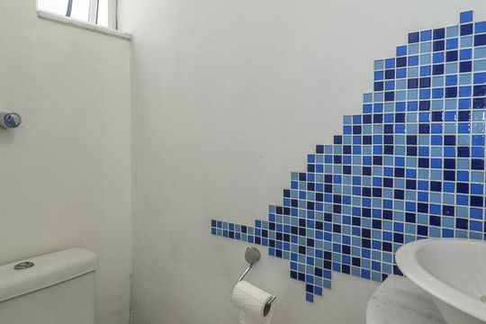 Lavabo de apartamento para alugar com 3 quartos, 110m² em Rio Branco, Porto Alegre