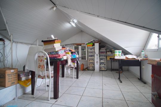 Quarto 6 (sótão) de casa à venda com 6 quartos, 280m² em Jardim América, São Leopoldo