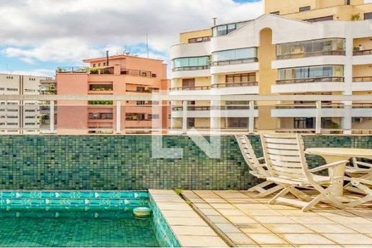 Apartamento à venda com 3 quartos, 242m² em Planalto Paulista, São Paulo