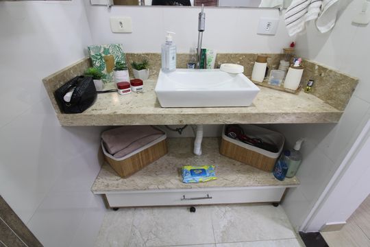 Banheiro da Suíte 2 de casa à venda com 4 quartos, 220m² em Vila Talarico, São Paulo