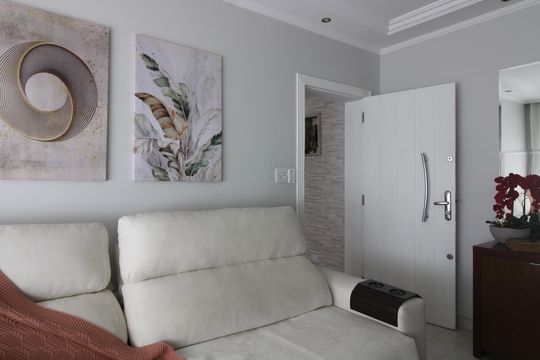 Casa à venda com 4 quartos, 220m² em Vila Talarico, São Paulo