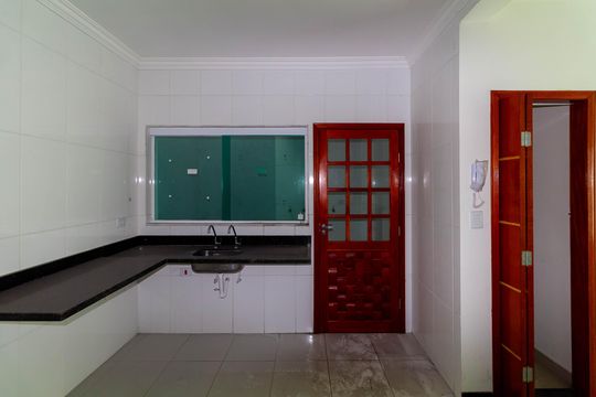 Cozinha de casa de condomínio para alugar com 3 quartos, 141m² em Chácara Belenzinho, São Paulo