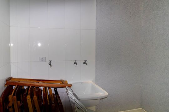 Área de Serviço de casa de condomínio para alugar com 3 quartos, 141m² em Chácara Belenzinho, São Paulo