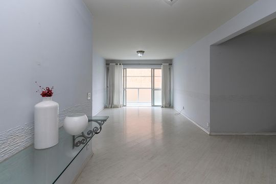 Apartamento para alugar com 3 quartos, 110m² em Campo Belo, São Paulo